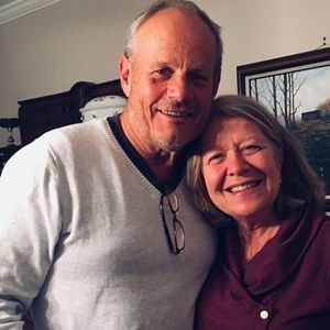 Meet your Posher, Debbie